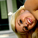 Second pic of Sandy Summers Strips Off Her Bikini Before Giving A Close-up Of Her Tight Bald Pussy / DefineBabe.com