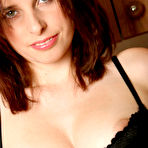 Second pic of CamVivian Solo Girl | Ripping off my pantyhose