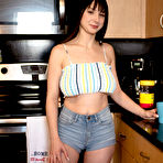 First pic of Dylann Vox Perfect Body Naughty Mag - Curvy Erotic