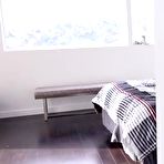 Fourth pic of Teen first timer creampie - AmateurPorn