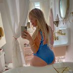 Fourth pic of  Horny Blonde Tasha Reign Fingers Her Creamy Cunt! 