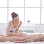 Second pic of 69 Facesitting Lesbians Oil Massage - FAPCAT