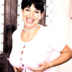 First pic of Katie Buttoned Down Bra Buster Score Classics - Curvy Erotic