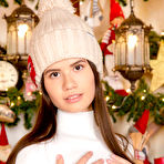 First pic of Evelin Hot Ass