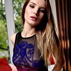 Second pic of MetArt - DAYBREAK with Emilia Hops