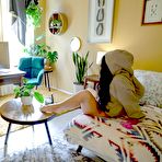 First pic of Evelin Stone Returns to Sis Loves Me in 2022 – RUMMP ?