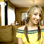 First pic of Natalia Rossi: Natalia Rossi takes her clothes... - Babes and Pornstars