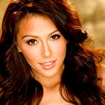 First pic of Cyber girl Kayla Love displays her perfectly shaped body