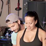 Second pic of Mi entrenador personal me seduce y me hace venir en el gimnasio - AmateurPorn