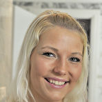 Fourth pic of Sarah Sarah in pantyhose