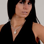 First pic of WatchGirls.net | Carie wearing her own large metal watch
