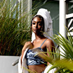 First pic of Kashai Grey strips on a rooftop terrace in the city center