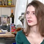 First pic of M&iuml;&iquest;&frac12;nchnerin vergn&iuml;&iquest;&frac12;gt sich zu Hause - AmateurPorn