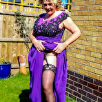 First pic of MILF Camilla loves to get titfucked, suck cock and fuck in the afternoon - Mature.nl