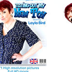 Fourth pic of Cougar Layla Bird loves to play with her brand new toy - Mature.nl