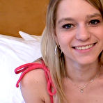 First pic of Deaf girlfriend gives head on camera - AmateurPorn