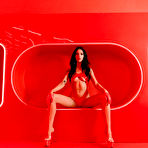 First pic of Ashlyn Chere exposes her exquisite beauty in the red room
