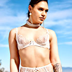 Third pic of Amber Moore & Goddess Guzman Sexy Girlfriends