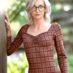 First pic of Tallie Lorain - Love Her Feet | BabeSource.com