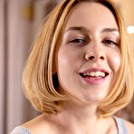 First pic of Arya in the Closet