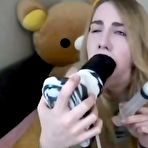 Second pic of Horsecock Dildo Deepthroat - EPORNER