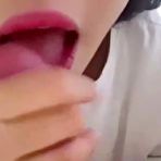 Third pic of 꼴리게 신음내면서 혀오지게 돌리면서 빠는여친.mp4