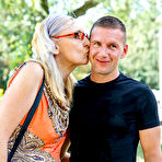 Second pic of Mature Jamila fucking and sucking a younger guy at home - Mature.nl