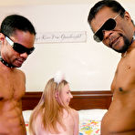 First pic of Tough Kitty, S1