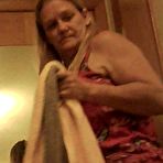 First pic of Granny caught naked in bathroom - AmateurPorn