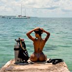 Second pic of INSTA - virginiasanhouse (two piece at the beach) 10/6/22 | Phun.org Forum