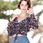 First pic of Brunette undresses during a long walk along the city - Watch4Beauty Free Photos - SimpleNu