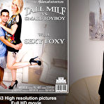 Fourth pic of Tall MILF Sexy Foxy has a blind sexdate with a short guy - Mature.nl