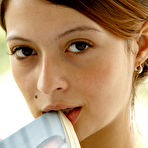 First pic of 'Colombian Stunner' with Debra Mendoza via Zishy - Watch My Nudes