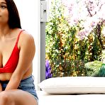 First pic of DeeDee - Casting Couch HD | BabeSource.com