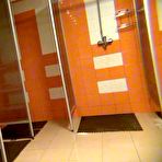 Second pic of Shower Spy Cameras: Real voyeur HD vidoeos from public shower rooms
