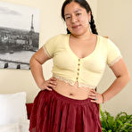 First pic of Lola L in Natural Bush by Abby Winters | abbywintersmodels.com