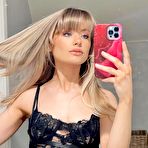 Third pic of INSTA - Demi Burnett/ "Red or Black" 01/19/2022 | Phun.org Forum