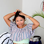 First pic of Beatriz in Sun Kissed by Abby Winters | abbywintersmodels.com