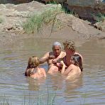 Third pic of Lynda Carter - Nude and Sexy Celeb Pictures