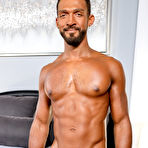 First pic of Use My Hole With That Big Dick