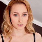 First pic of Kelly Collins in No Company Needed