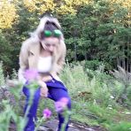 Second pic of got2pee - Sloped Pee