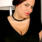 Second pic of Aneta Buena - Aneta naked in Restaurant