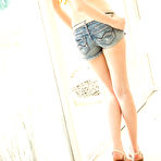 Second pic of Nikki Leigh Sunset Pink This Years Model Pics - Bunnylust.com