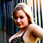 First pic of Teen with massive tits. 