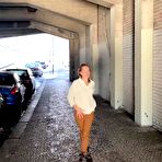 First pic of got2pee - Steamy Public Pee