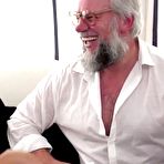 First pic of Teenie latina on much older dick - AmateurPorn