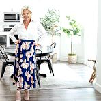 First pic of Charli Phoenix - Mom Drips | BabeSource.com