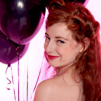 Fourth pic of Welcome to Cosmid - Sexy Amateurs, Busty Amateurs, Professional Photographers