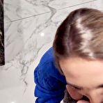 Second pic of Step mom gave me blowjob after I caught her masturbate - AmateurPorn